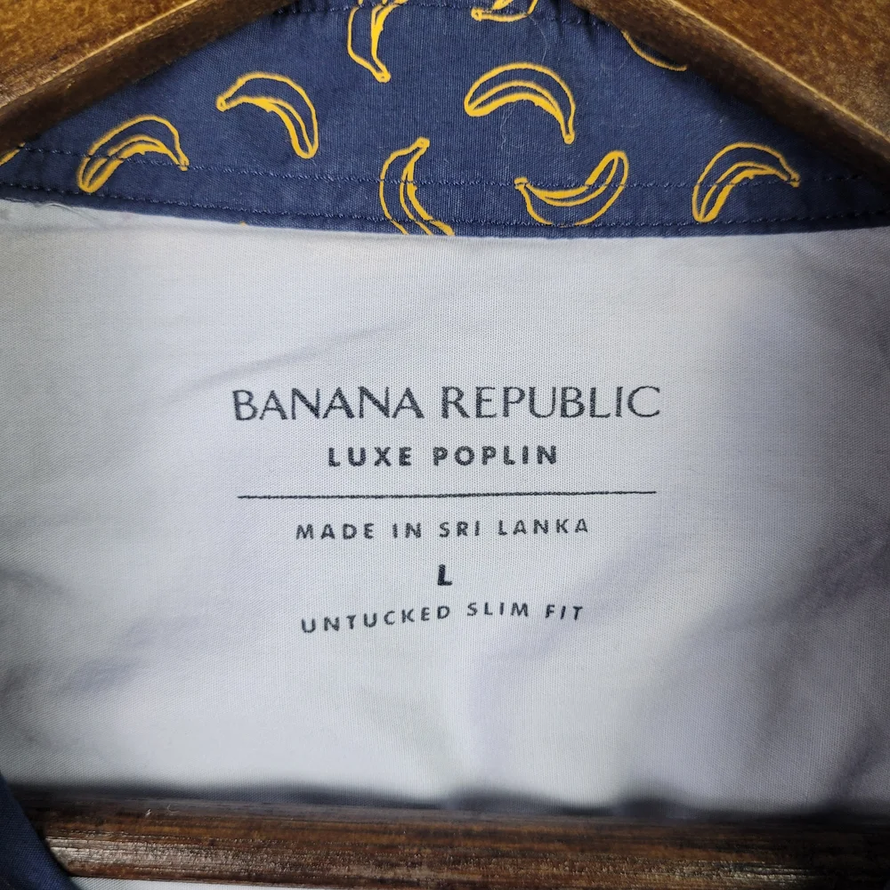 Banana Republic Mens L Luxe Poplin‎ Slim Fit Fruit Graphic Shirt Preppy Casual